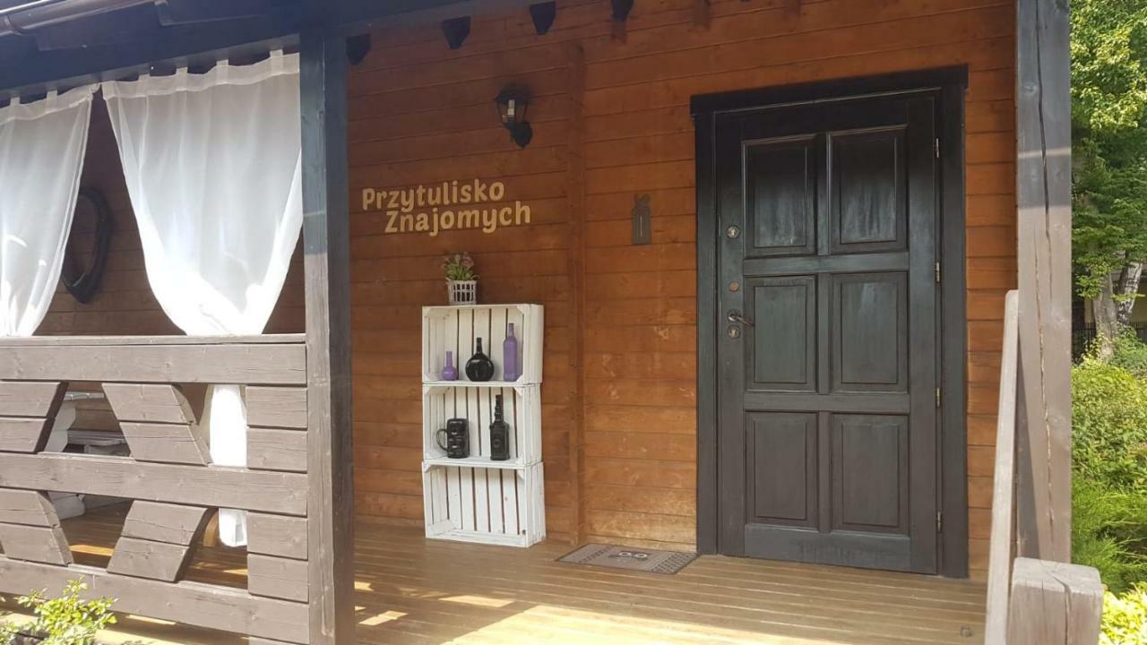 Chata Starych Znajomych Sanok Exterior photo